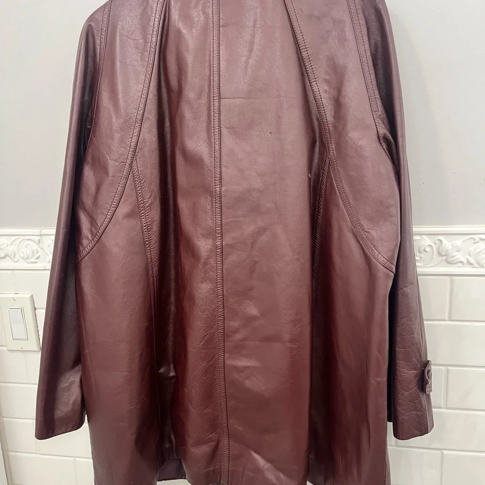 Made In Korea 70’s Vintage Leather Trench Coat Fully Removable Lining Size large